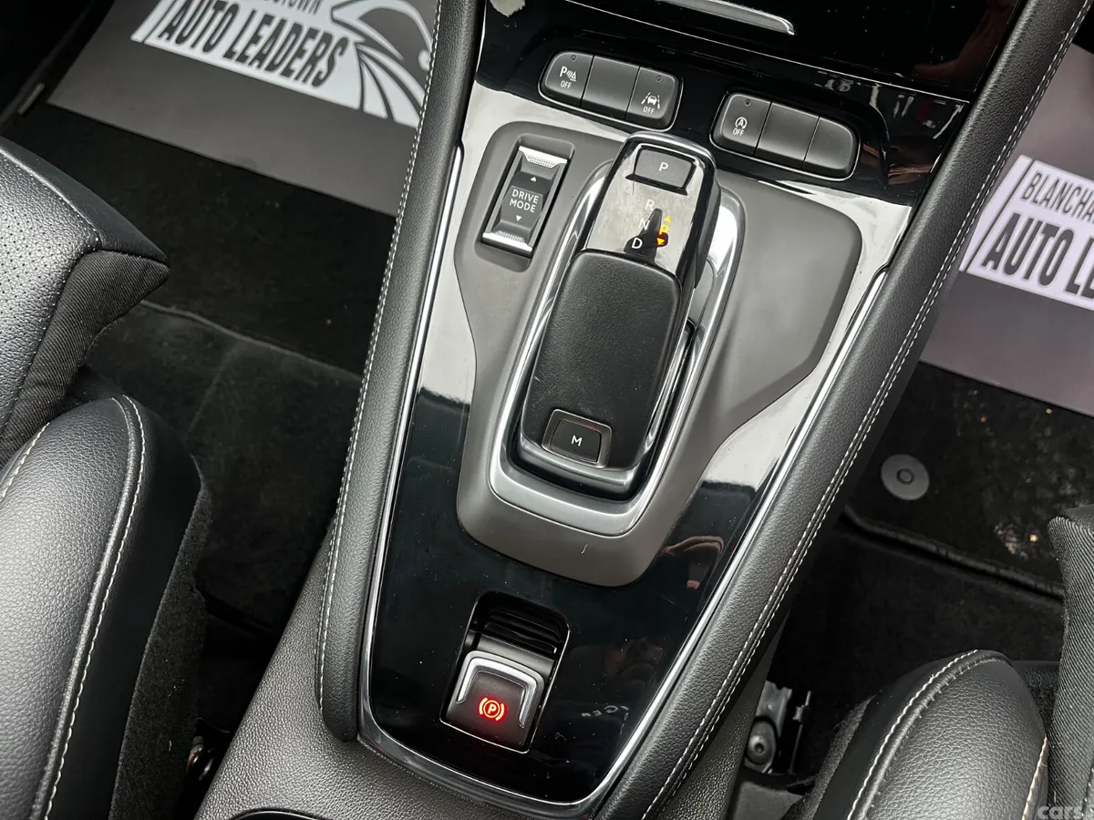 Opel Grandland SUV, Diesel, 2023, Blue