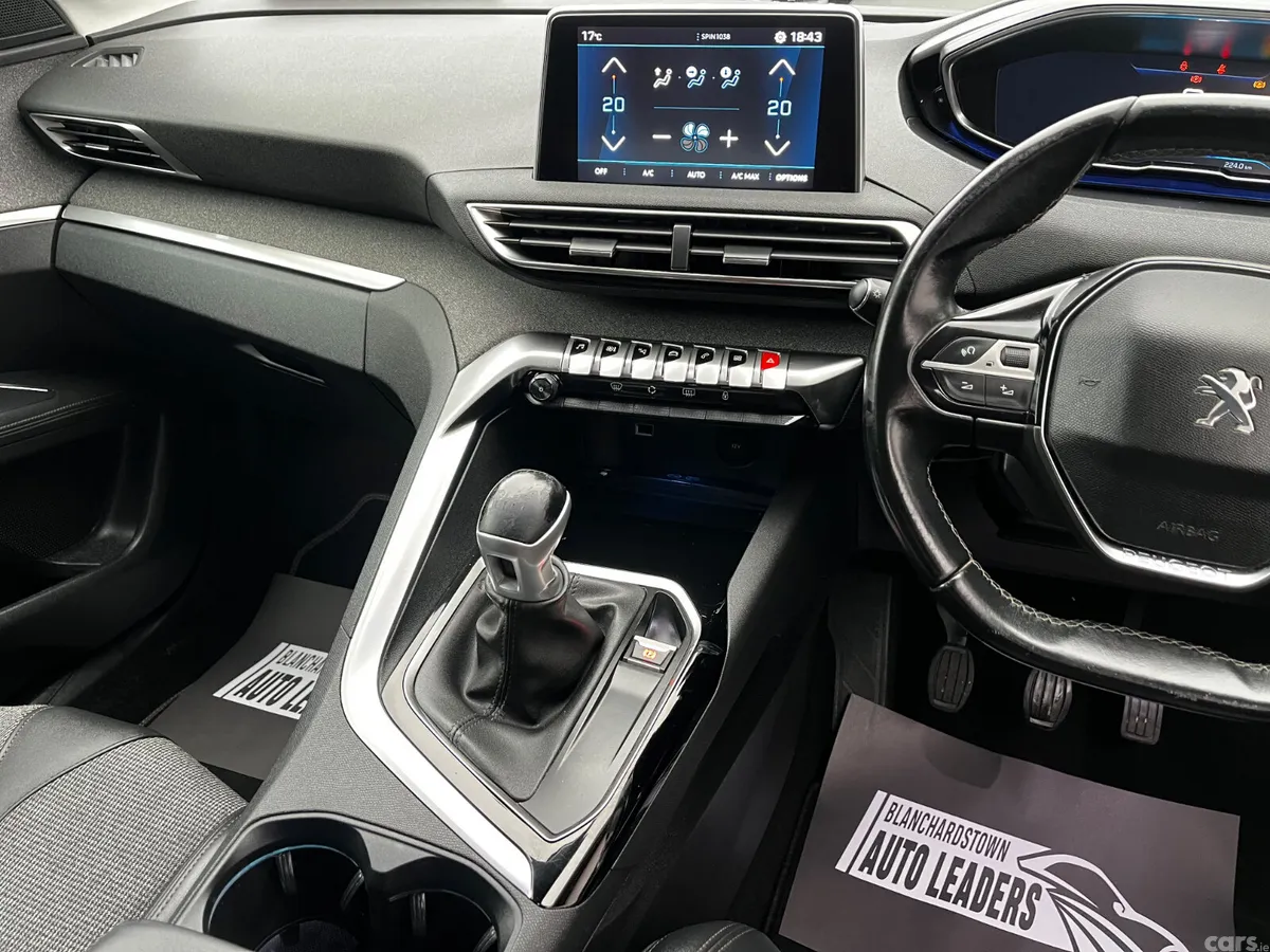 Peugeot 3008 SUV, Petrol, 2020, White
