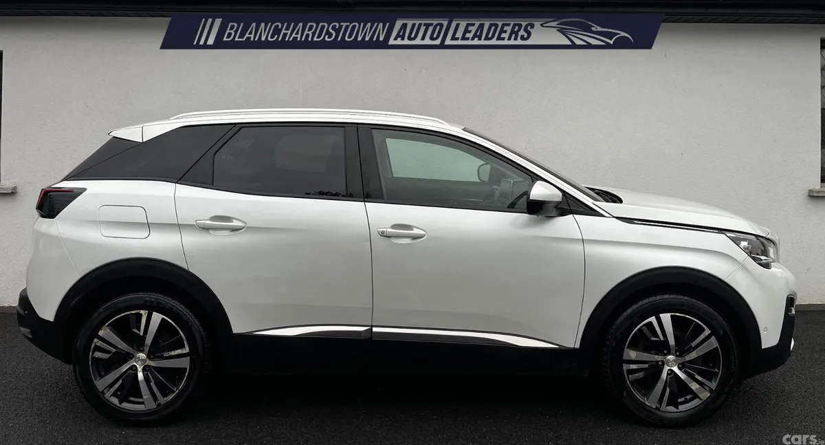 Peugeot 3008 SUV, Petrol, 2020, White
