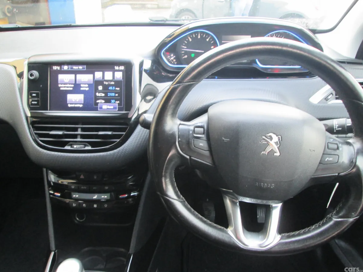 Peugeot 2008 SUV, Diesel, 2016, Red