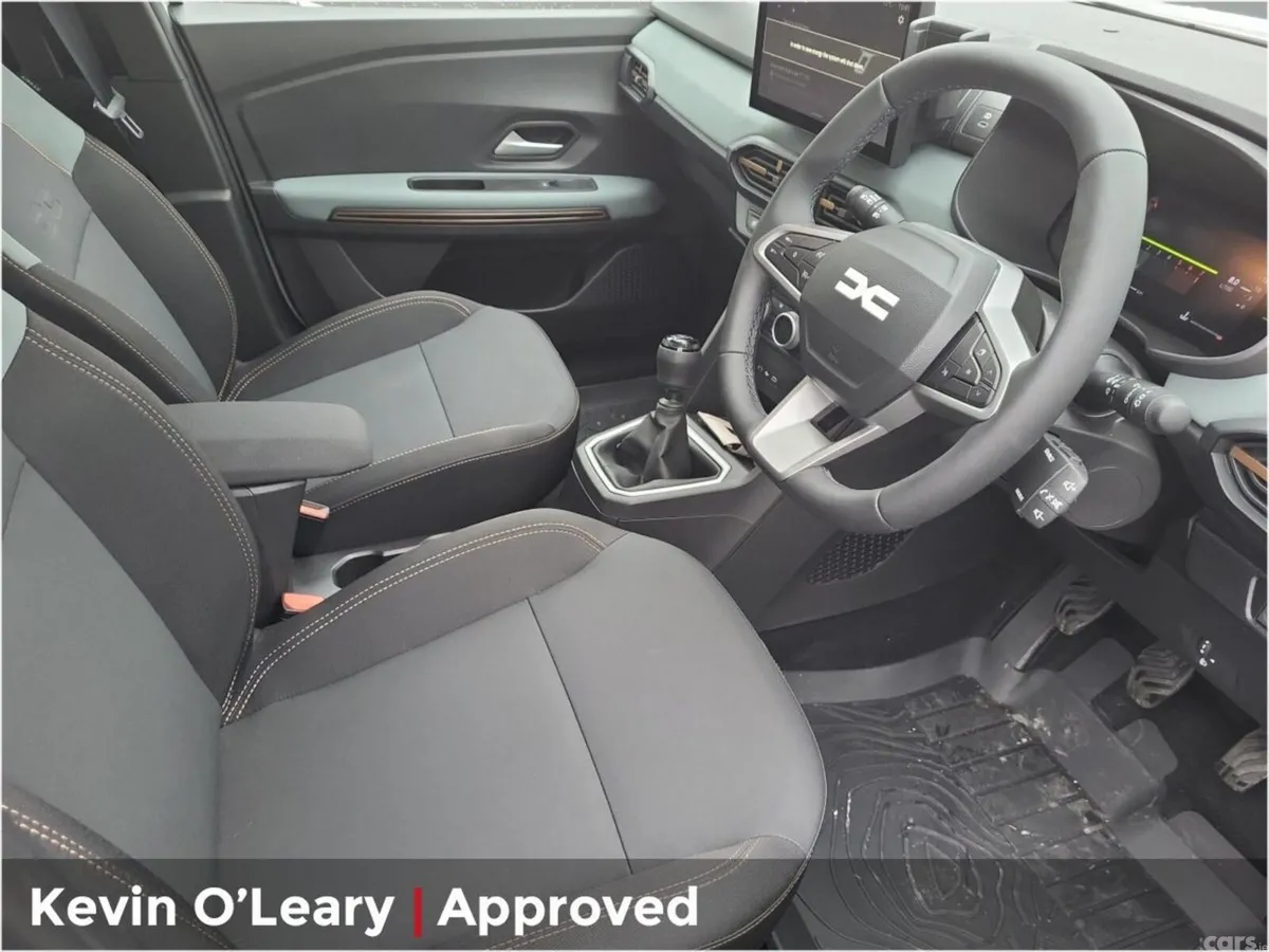 Dacia Sandero Stepway Hatchback, Petrol, 2026, White