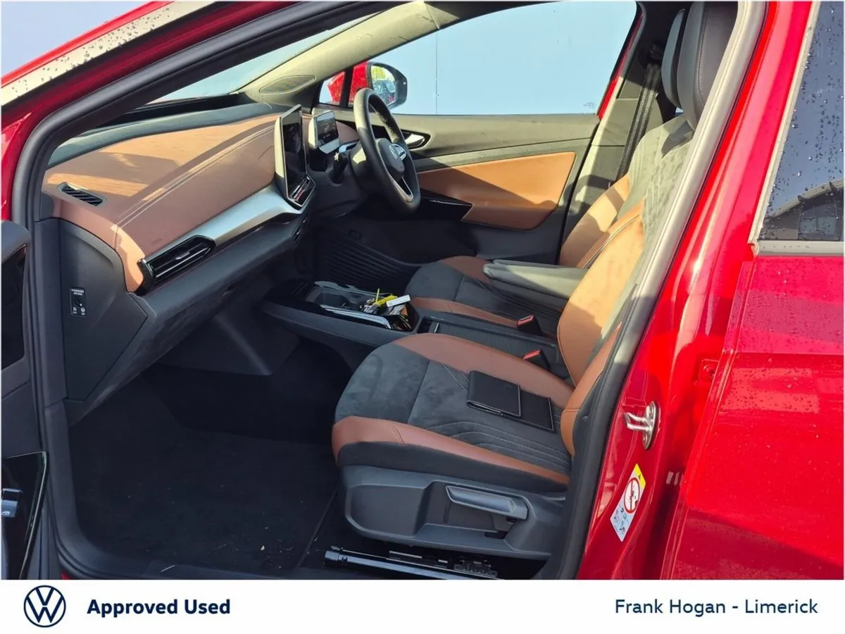 Volkswagen ID.4 SUV, Electric, 2025, Red
