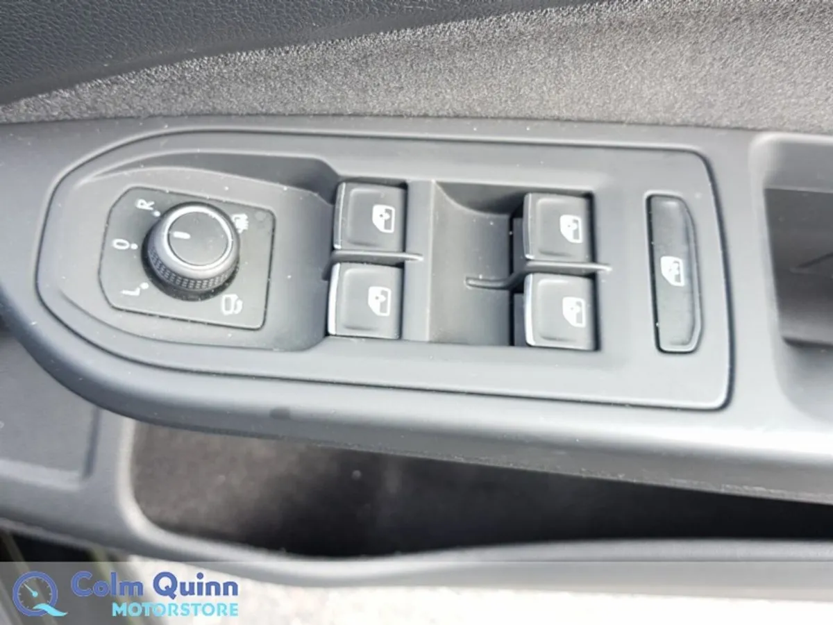 Volkswagen Golf Estate, Petrol, 2025, Black