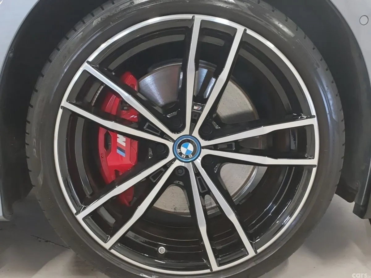 BMW 3-Series Saloon, Petrol Plug-in Hybrid, 2024, Grey