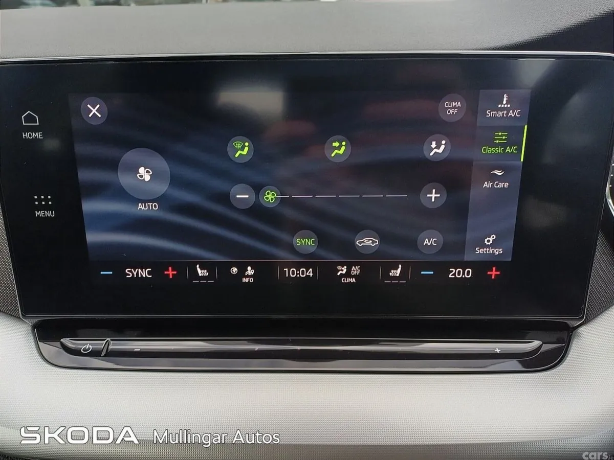 Skoda Octavia Saloon, Petrol, 2024, Red