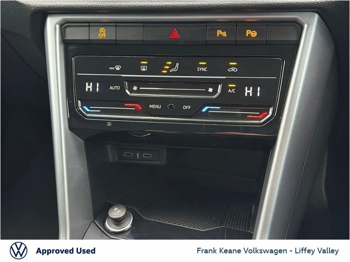 Volkswagen T-Roc SUV, Petrol, 2022, Silver