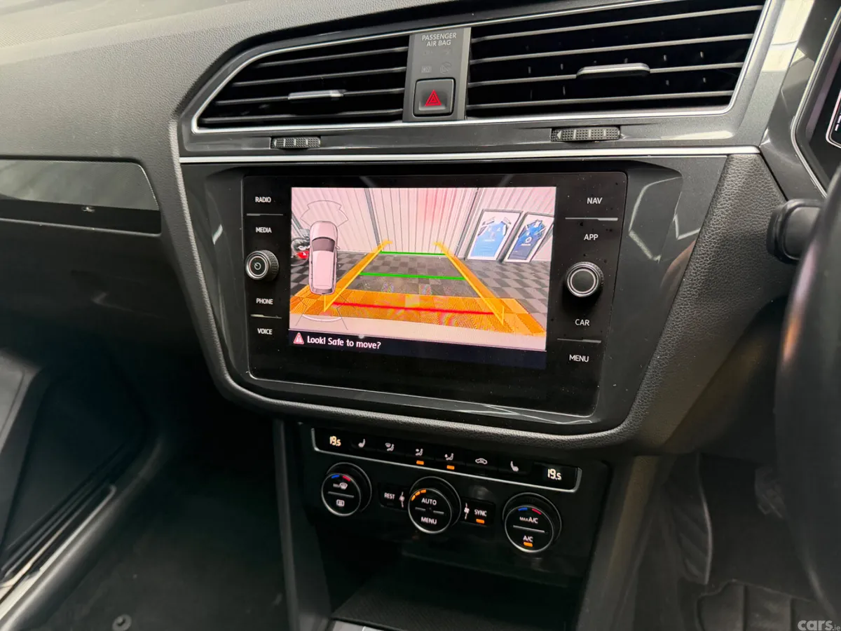 Volkswagen Tiguan SUV, Diesel, 2019, White