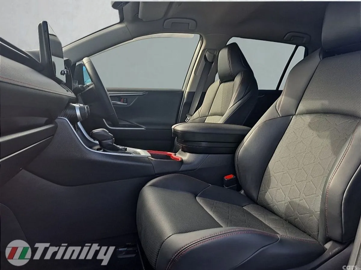 Toyota RAV4 SUV, Petrol Hybrid, 2023, Grey