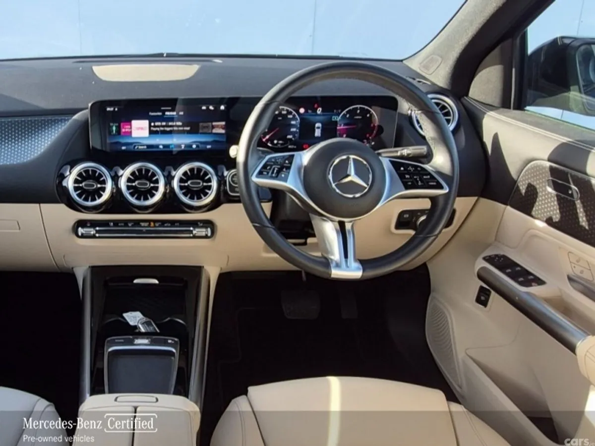 Mercedes-Benz GLA SUV, Diesel, 2024, Blue