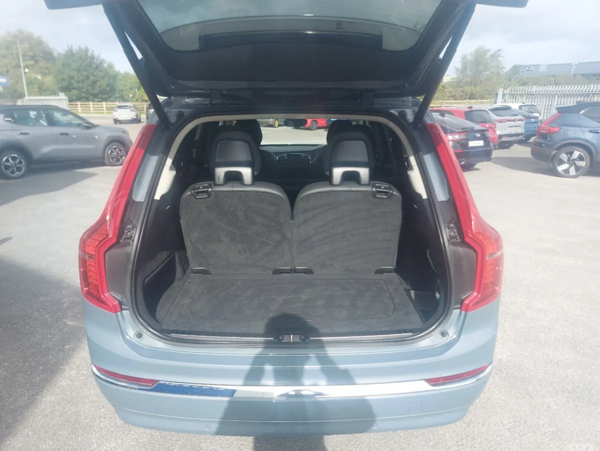 Volvo XC90 MPV, Petrol Plug-in Hybrid, 2023, Grey