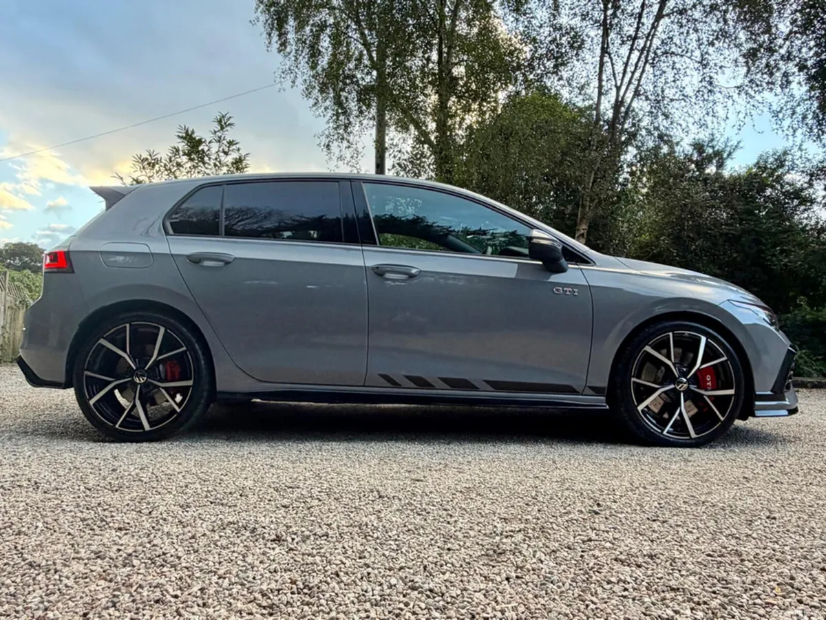 Volkswagen Golf Hatchback, Petrol, 2025, Grey