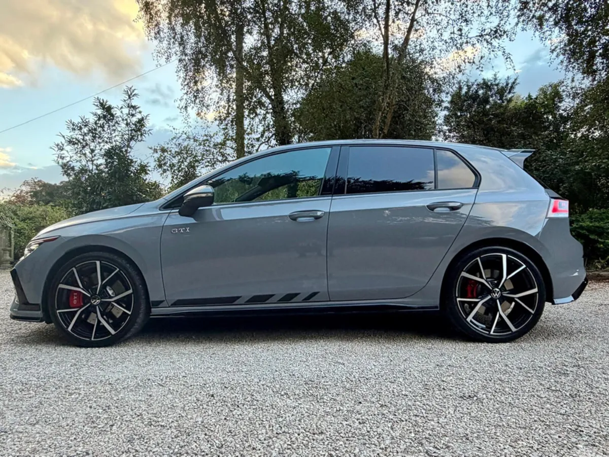 Volkswagen Golf Hatchback, Petrol, 2025, Grey