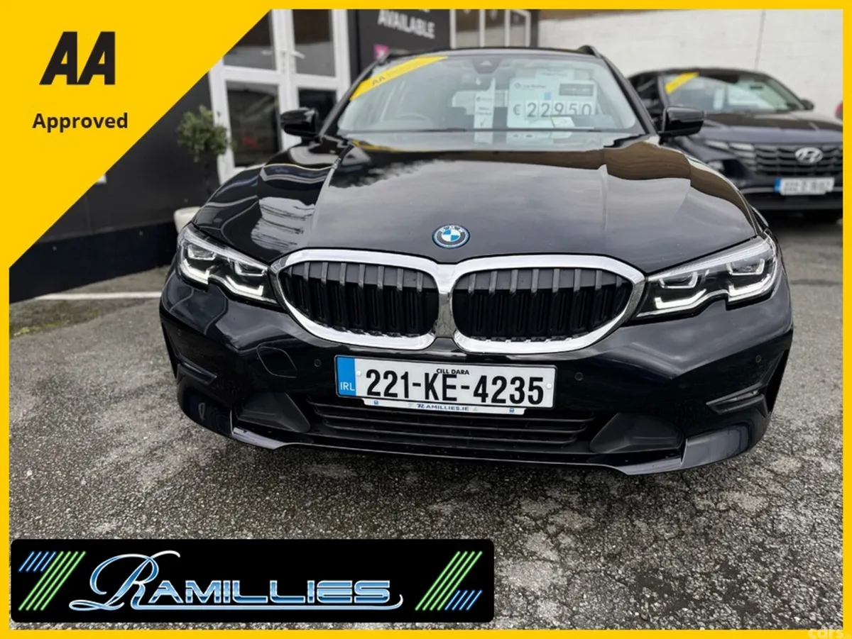 BMW 3-Series Estate, Petrol Plug-in Hybrid, 2022, Black