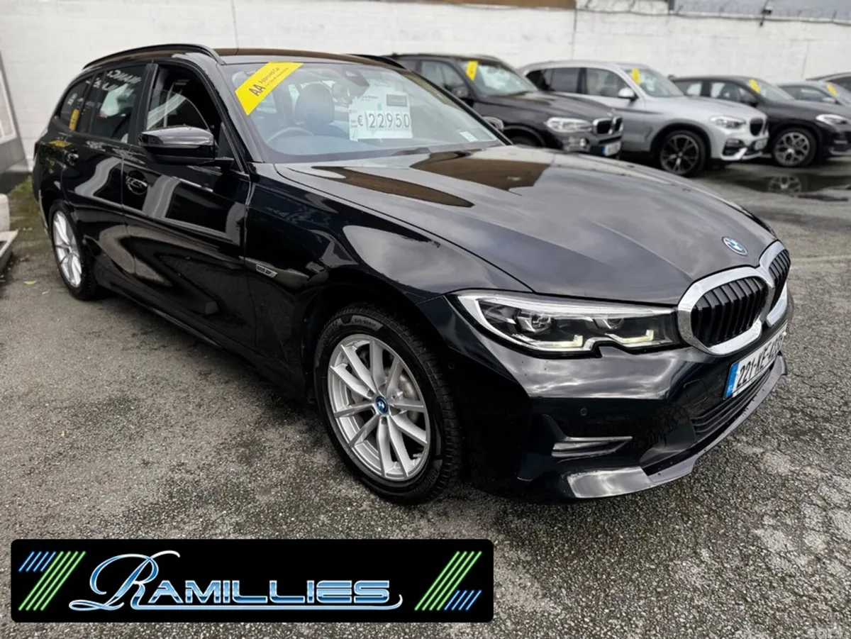 BMW 3-Series Estate, Petrol Plug-in Hybrid, 2022, Black
