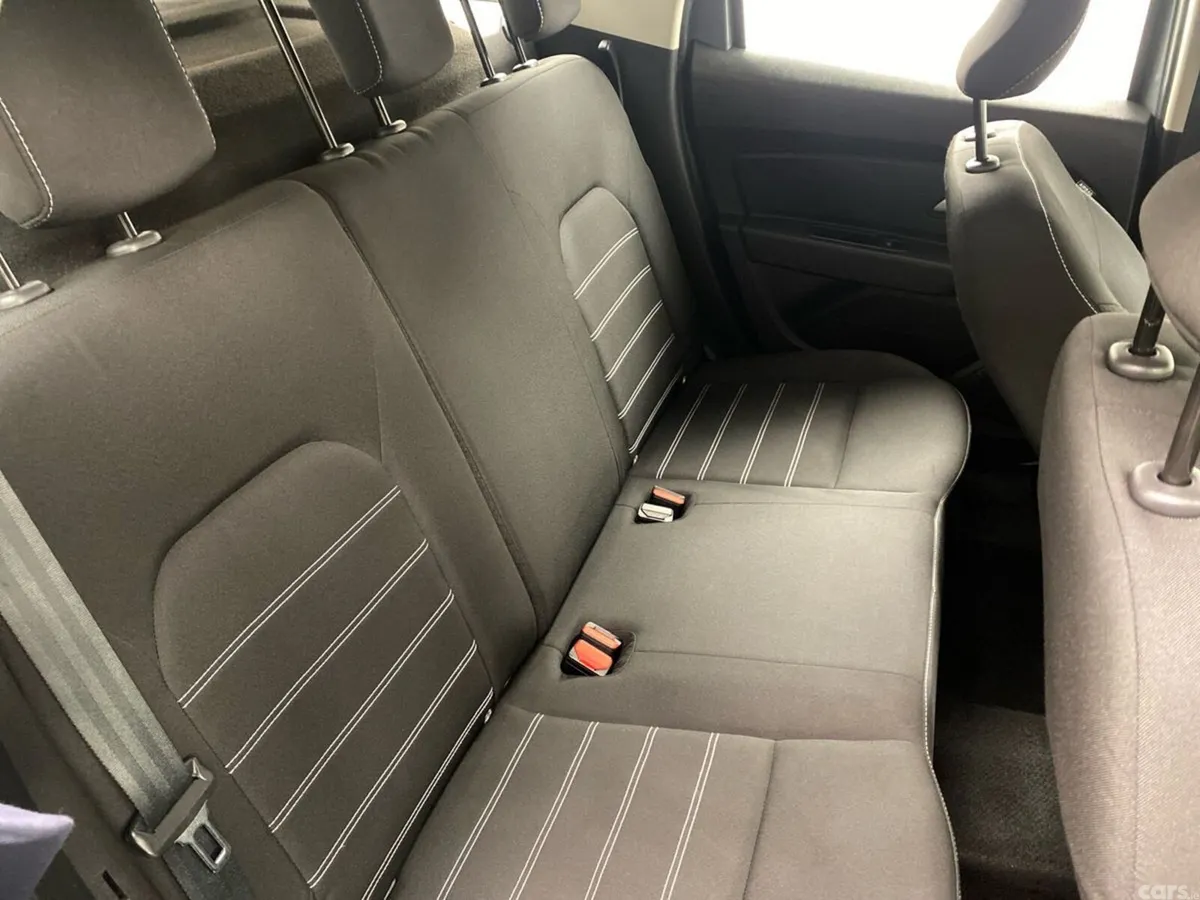 Dacia Duster SUV, Diesel, 2023, Grey