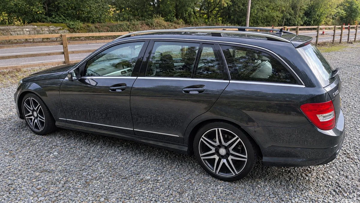 Mercedes-Benz C-Class Estate, Diesel, 2013, Black