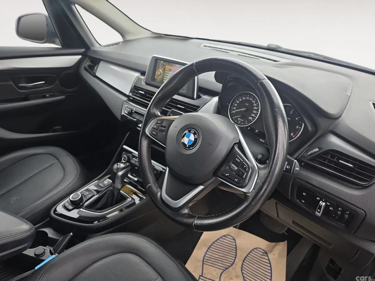 BMW 2-Series Hatchback, Diesel, 2015, Brown