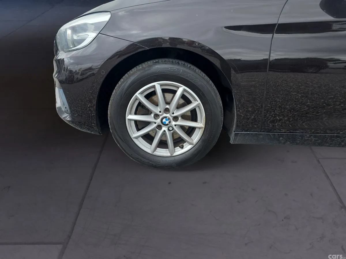 BMW 2-Series Hatchback, Diesel, 2015, Brown