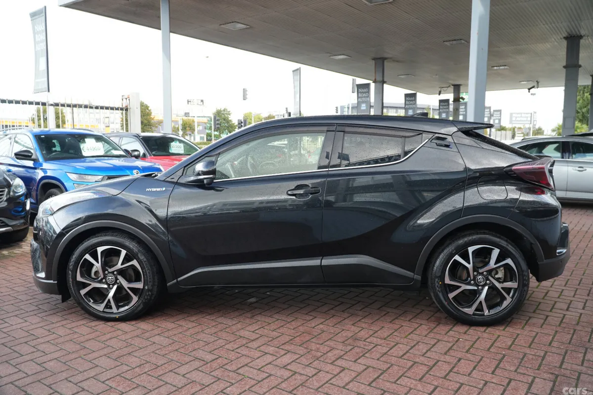 Toyota C-HR Hatchback, Petrol Hybrid, 2017, Black