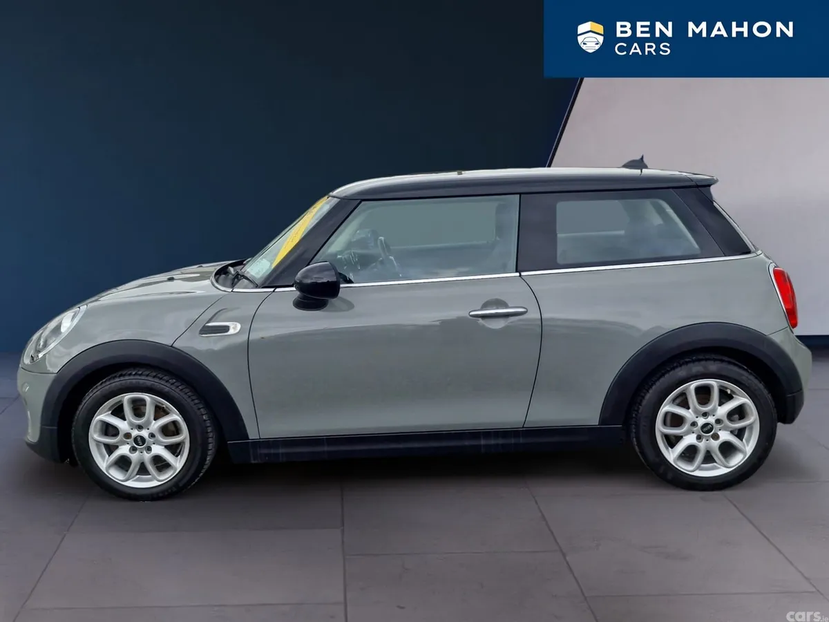 Mini Cooper Hatchback, Petrol, 2019, Grey
