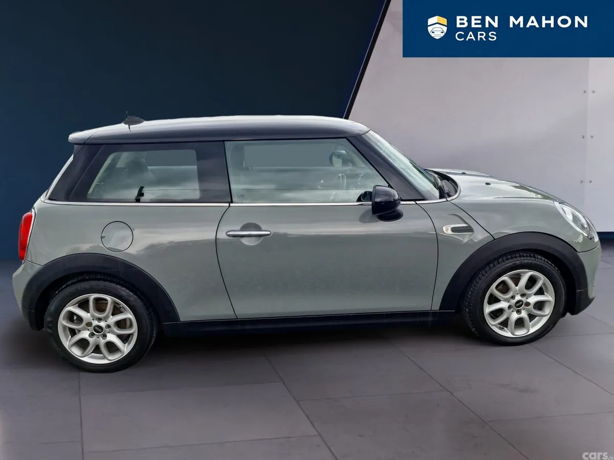 Mini Cooper Hatchback, Petrol, 2019, Grey