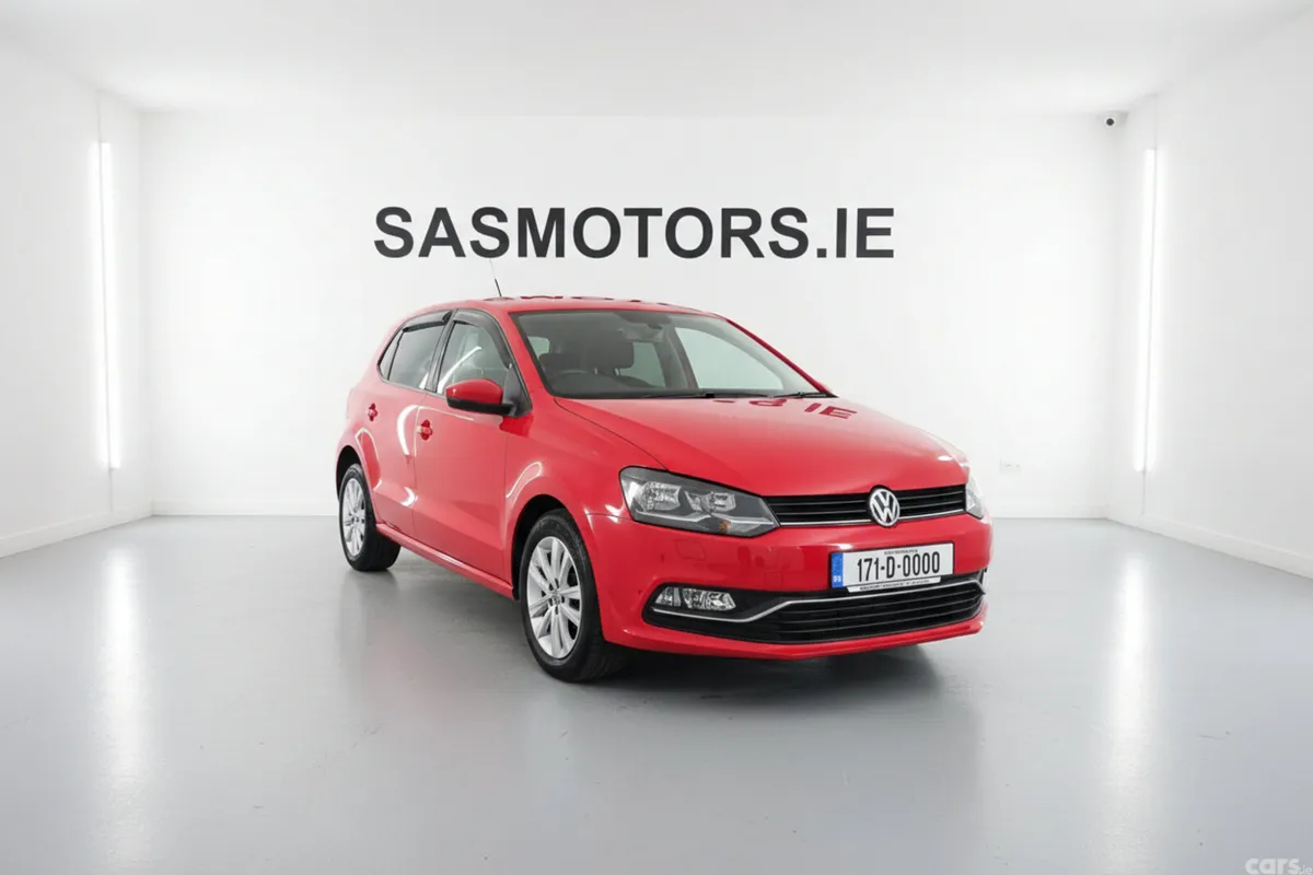 Volkswagen Polo Hatchback, Petrol, 2017, Red