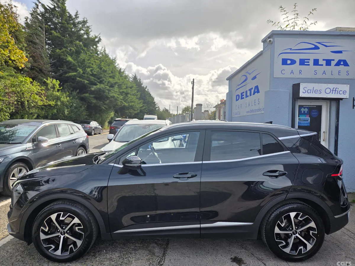 Kia Sportage SUV, Diesel Hybrid, 2023, Black