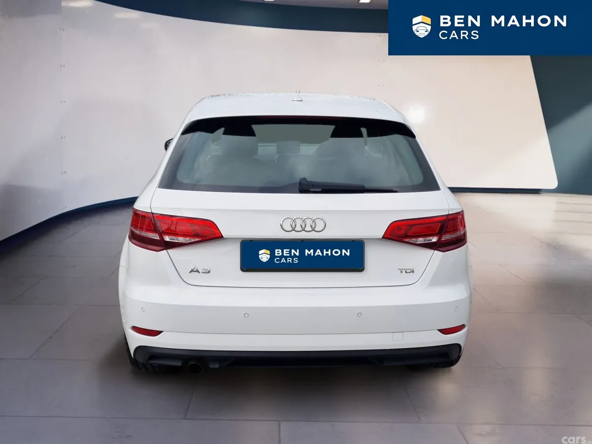 Audi A3 Hatchback, Diesel, 2017, White
