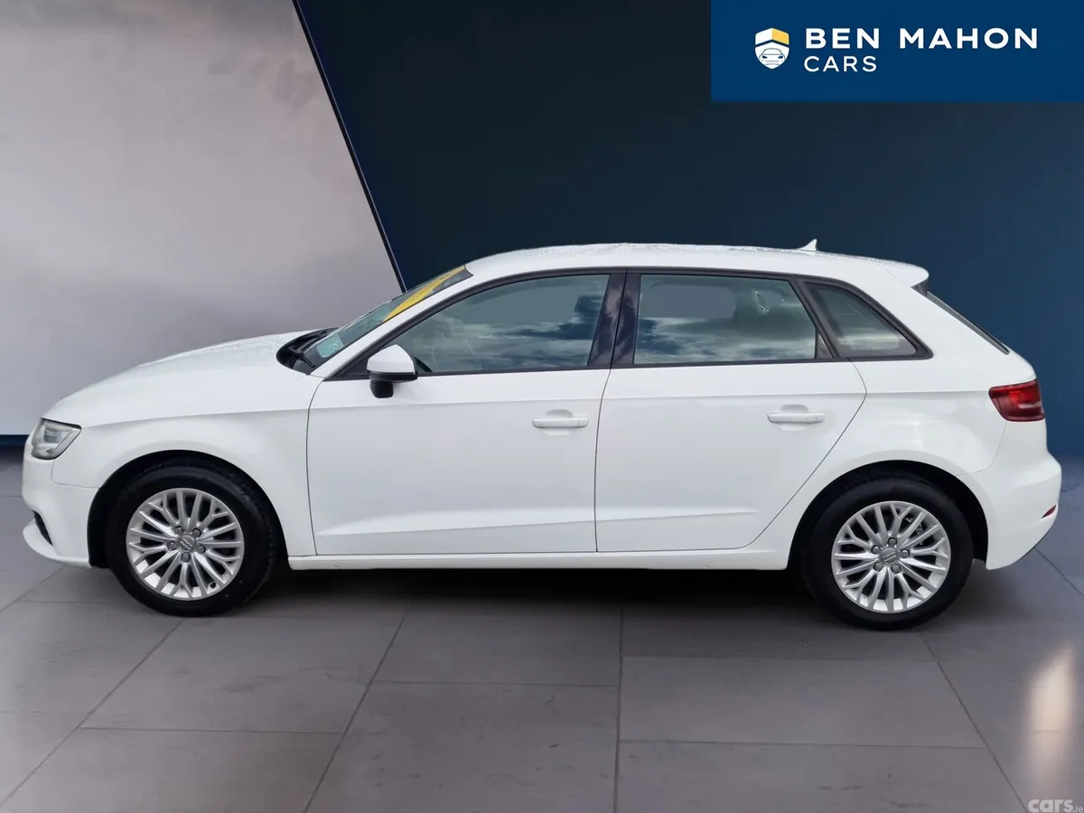 Audi A3 Hatchback, Diesel, 2017, White