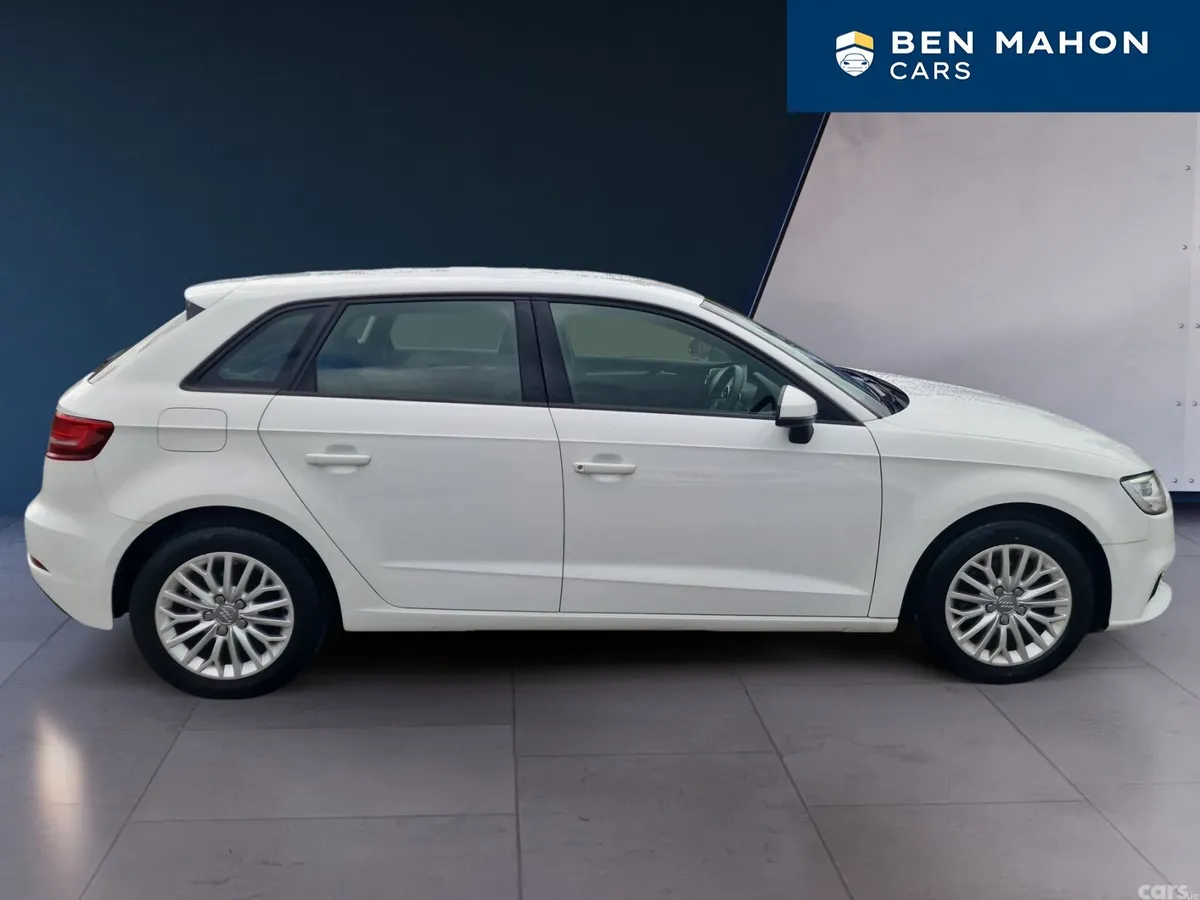 Audi A3 Hatchback, Diesel, 2017, White