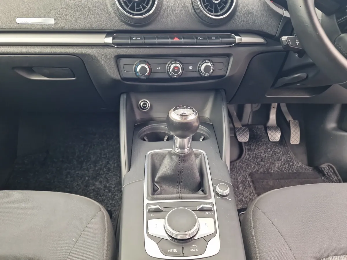 Audi A3 Hatchback, Diesel, 2017, White