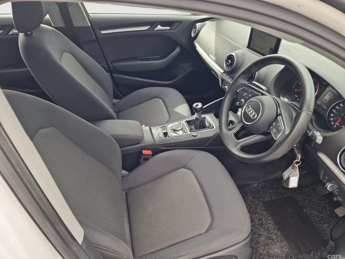 Audi A3 Hatchback, Diesel, 2017, White