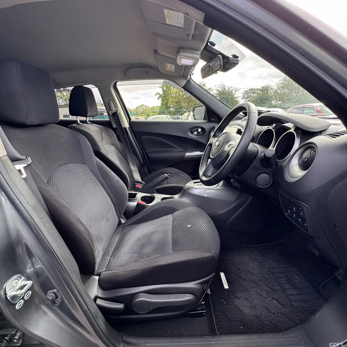 Nissan Juke SUV, Petrol, 2017, Grey