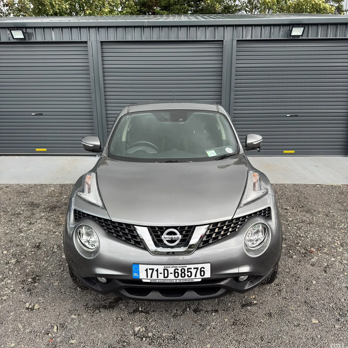 Nissan Juke SUV, Petrol, 2017, Grey