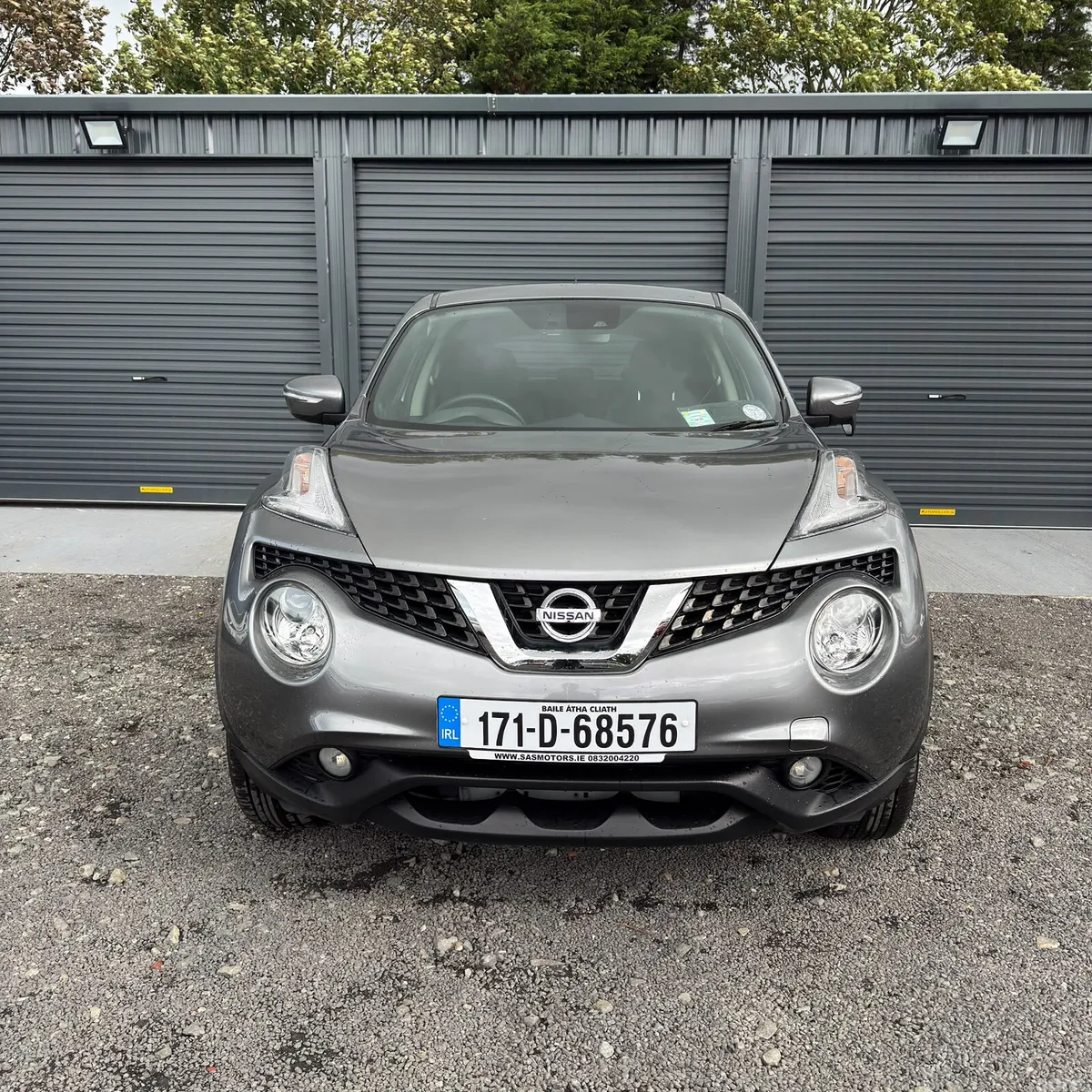 Nissan Juke SUV, Petrol, 2017, Grey