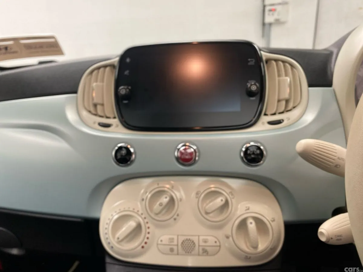 Fiat 500 Hatchback, Petrol, 2023, Green