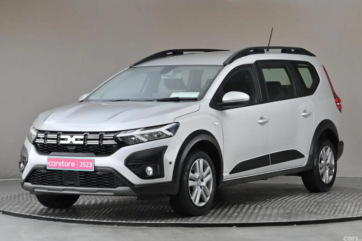 Dacia Jogger MPV, Petrol, 2023, Grey