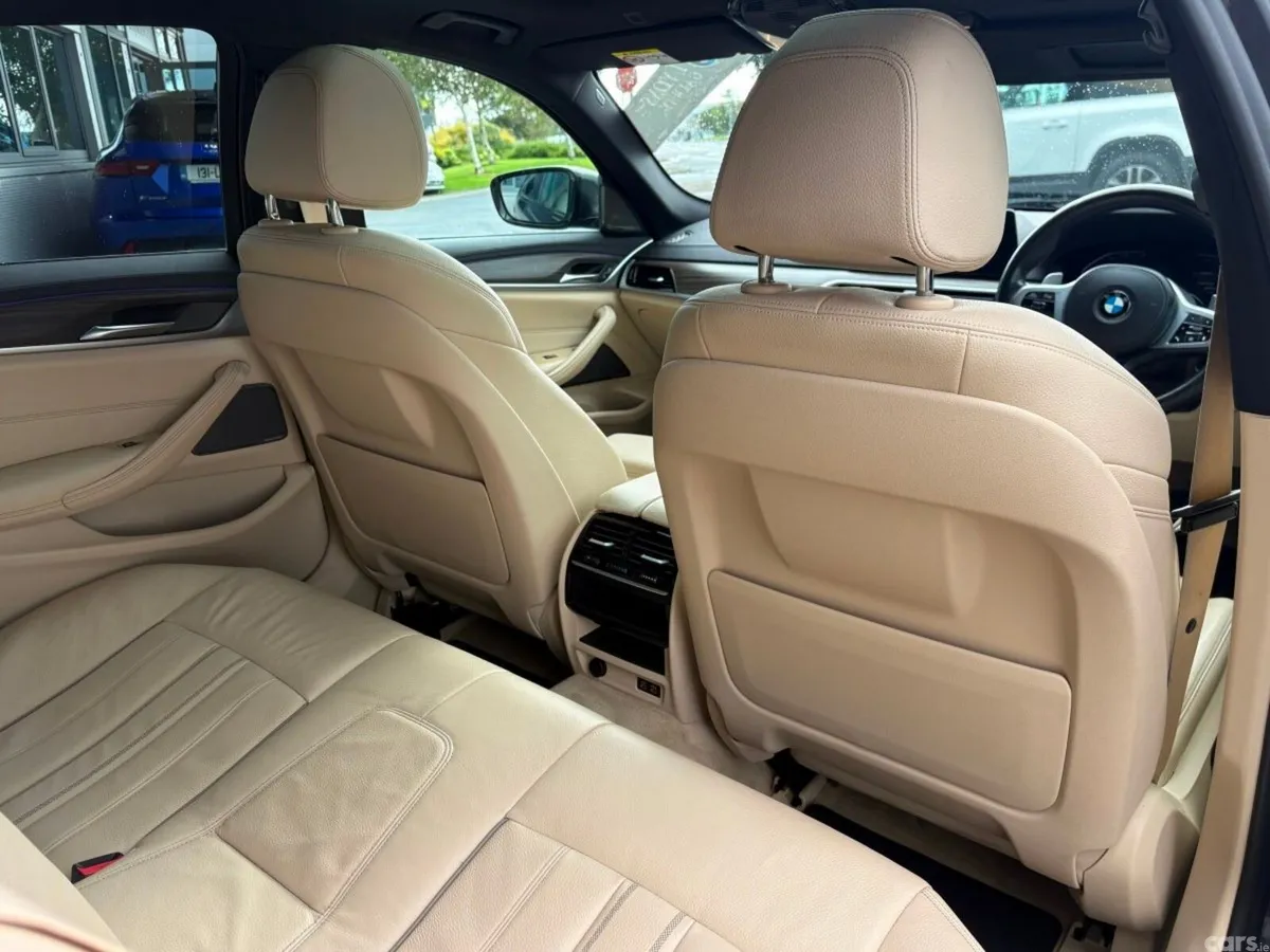 BMW 5-Series Saloon, Petrol Plug-in Hybrid, 2020, Grey