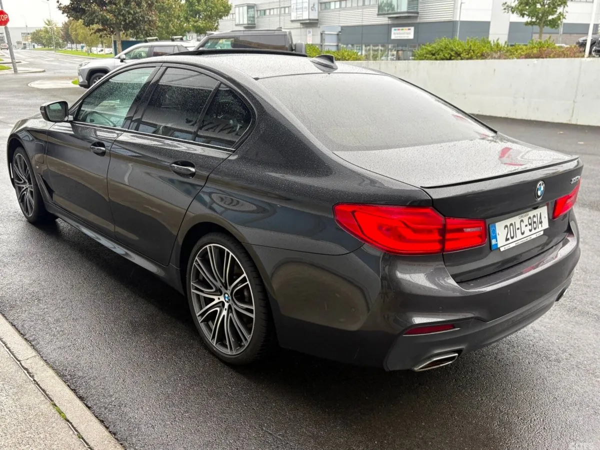 BMW 5-Series Saloon, Petrol Plug-in Hybrid, 2020, Grey
