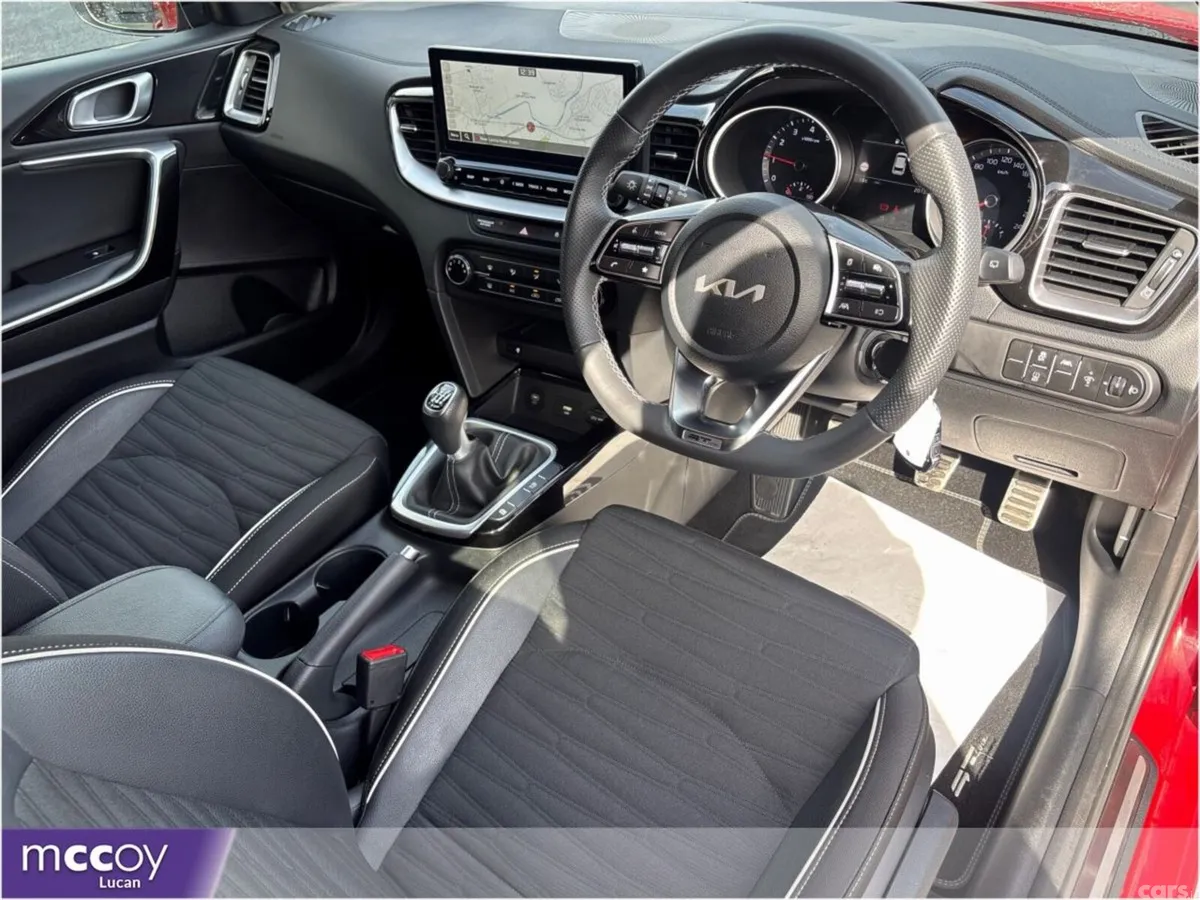 Kia Ceed Hatchback, Petrol, 2025, Red
