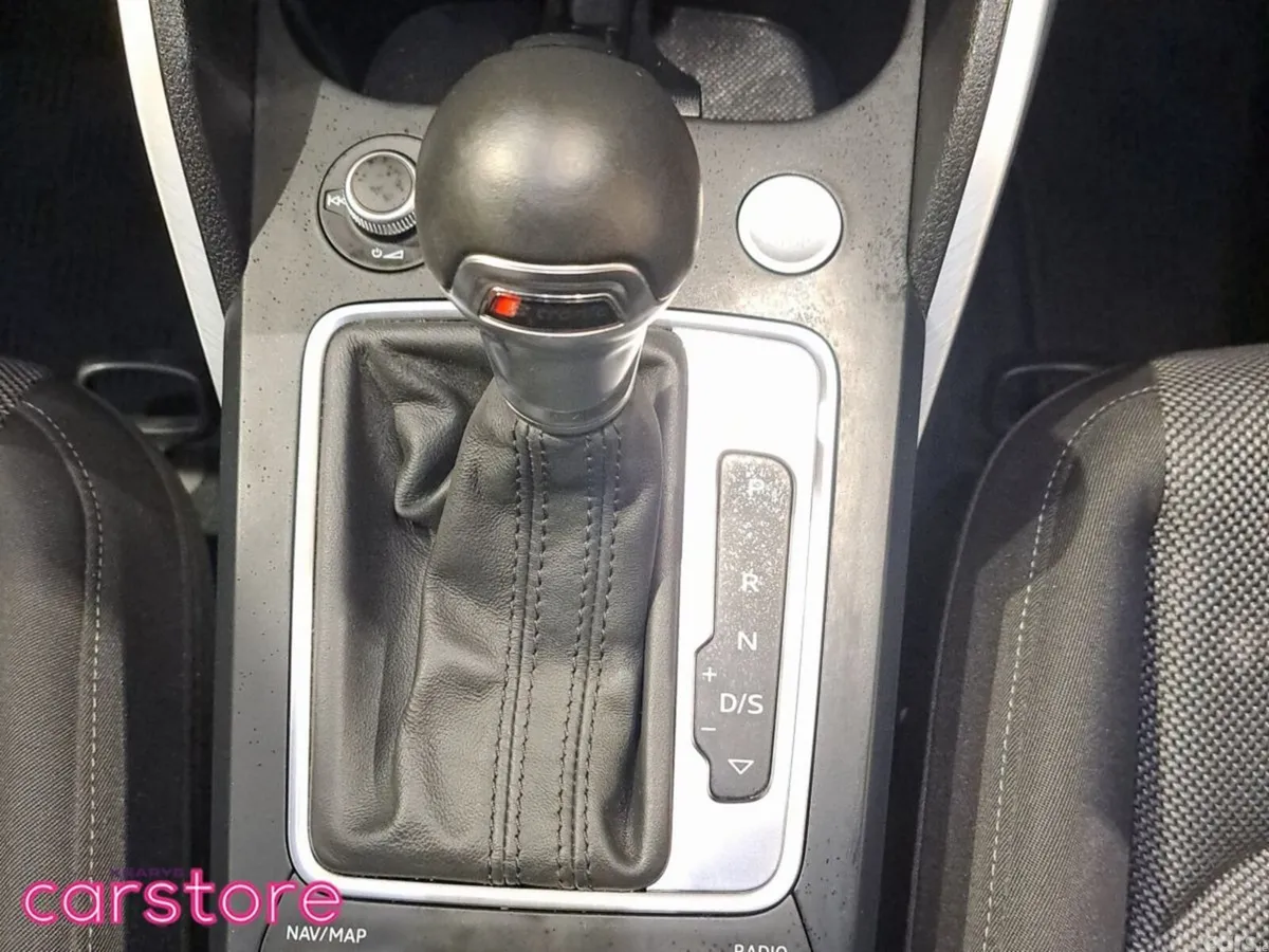 Audi Q2 Hatchback, Petrol, 2020, Red