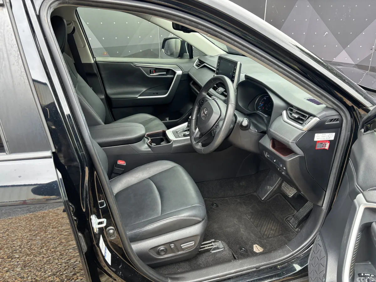 Toyota RAV4 SUV, Petrol Hybrid, 2021, Black