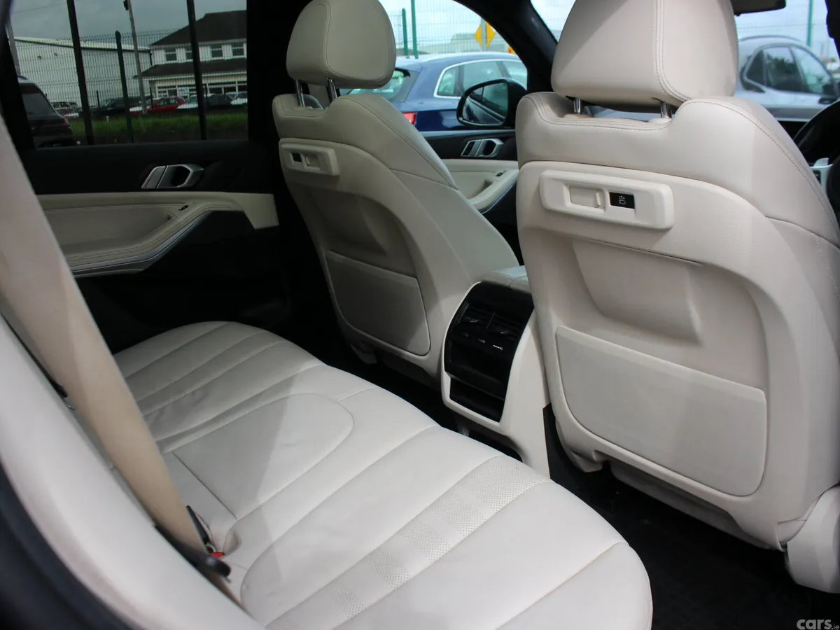 BMW X5 SUV, Petrol Hybrid, 2020, Blue