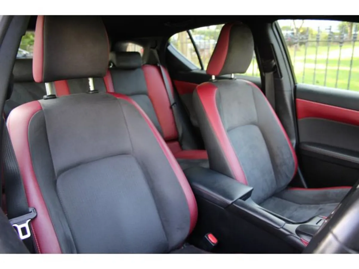 Lexus CT Hatchback, Petrol Hybrid, 2019, Blue