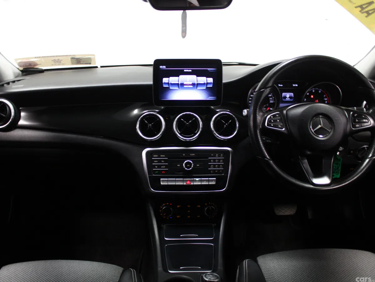 Mercedes-Benz CLA Estate, Petrol, 2018, Black