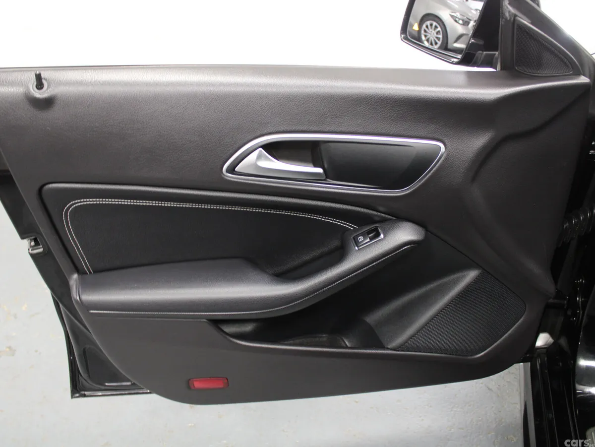 Mercedes-Benz CLA Estate, Petrol, 2018, Black