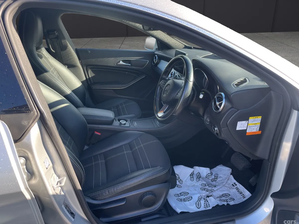 Mercedes-Benz CLA Estate, Petrol, 2016, Silver