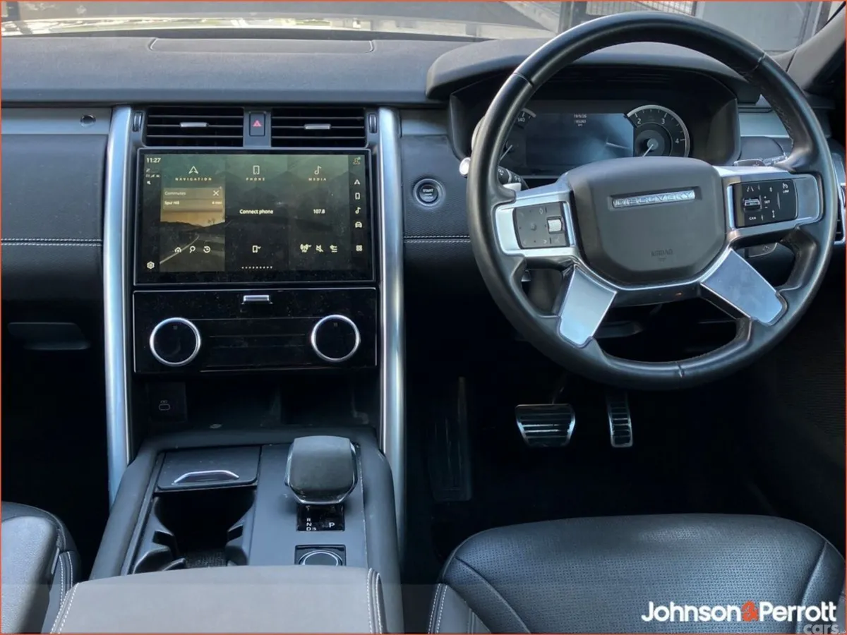Land Rover Discovery SUV, Diesel, 2023, Black