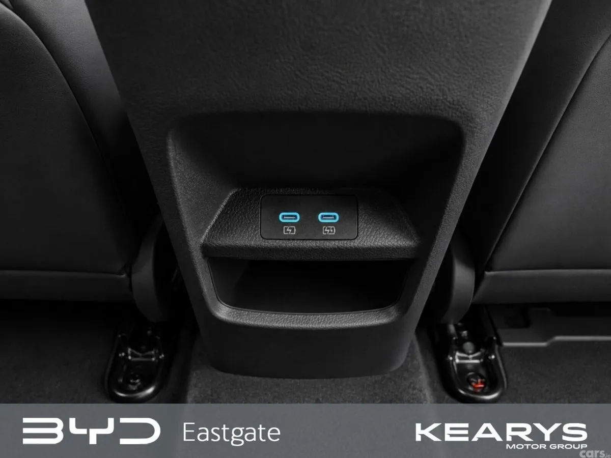 BYD SEALION 5 Hatchback, Petrol Plug-in Hybrid, 2026, Grey