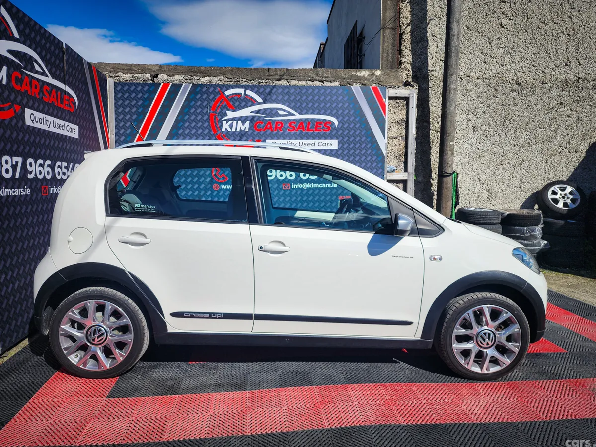 Volkswagen up! Hatchback, Petrol, 2015, White